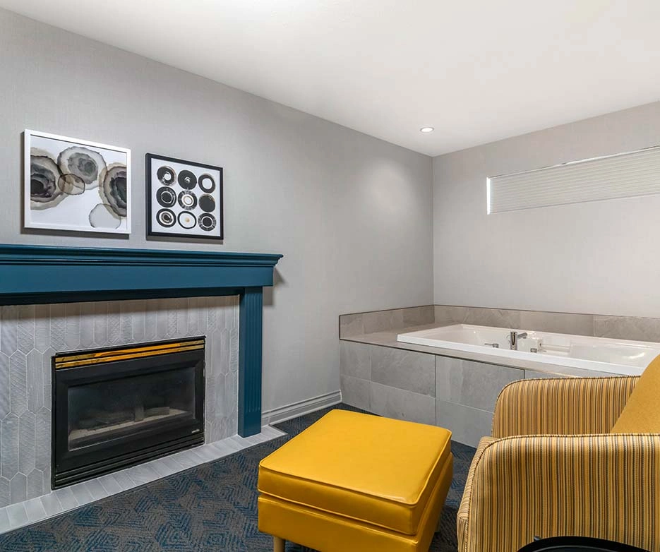JETTED TUB KING ROOM
