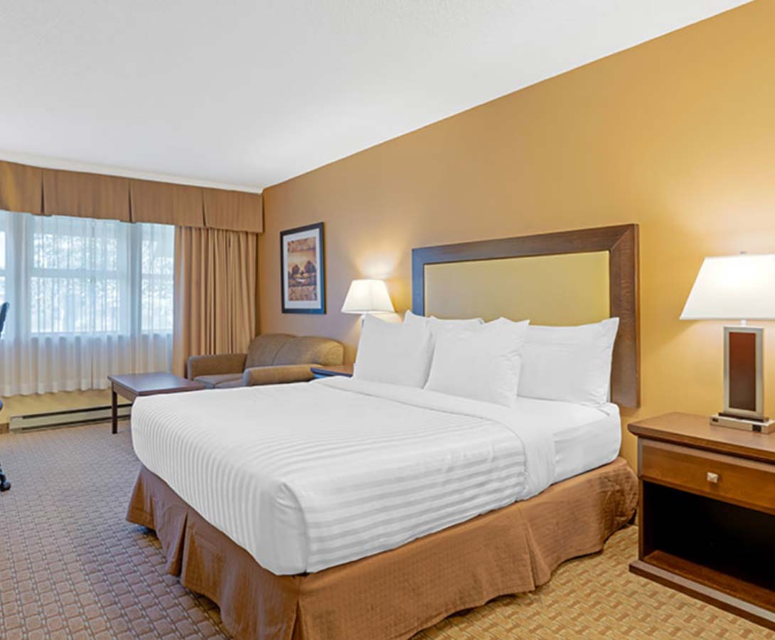  Queen Classic Room