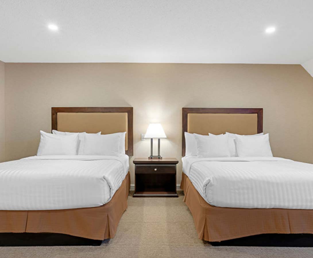 PTwo Queen Classic Room